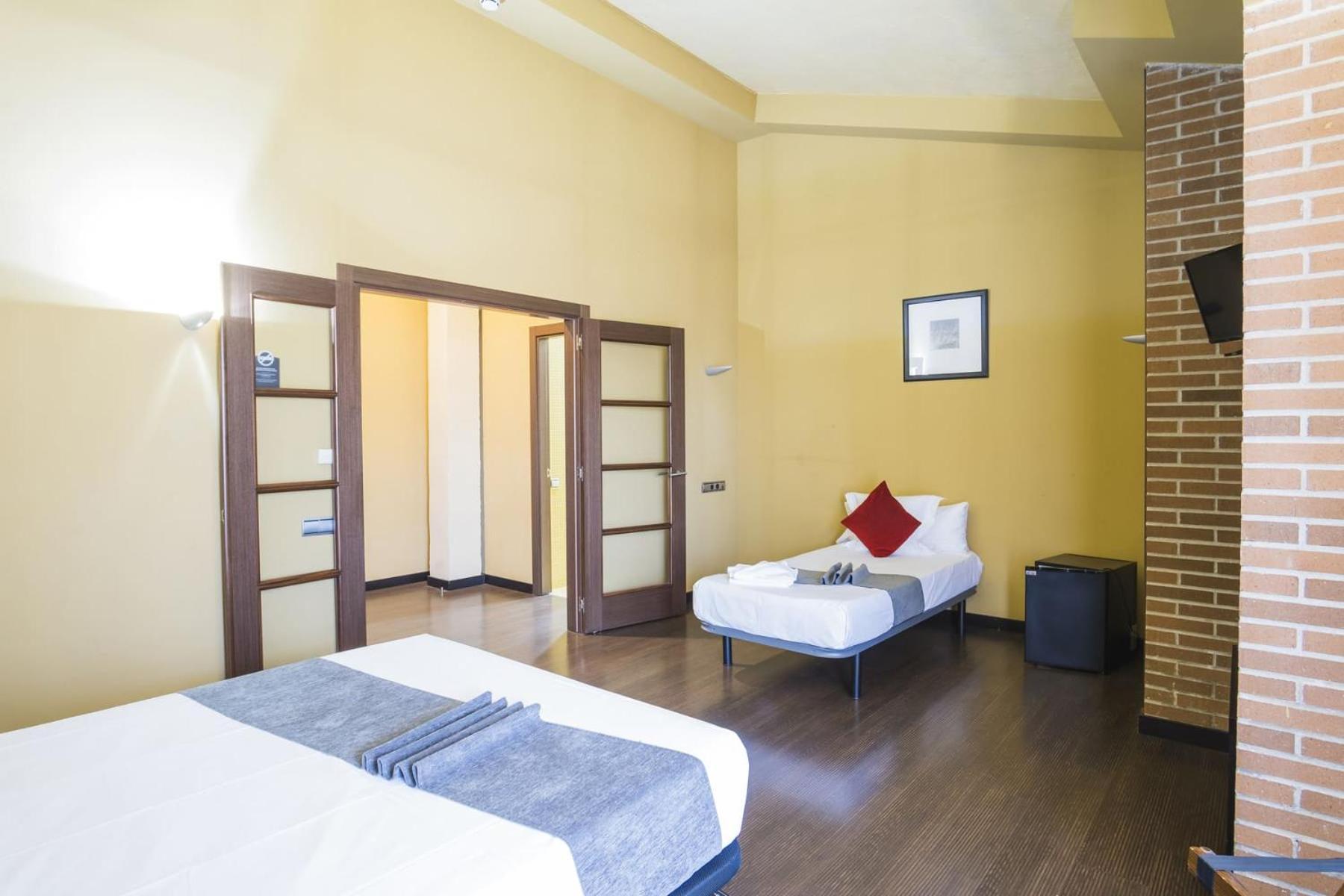 Hotel Alda Castillo De Olite Buitenkant foto